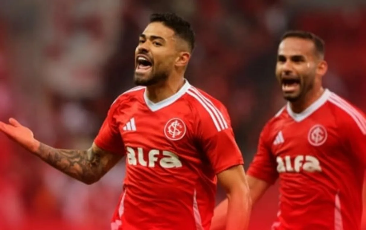 Inter vence o Vitória