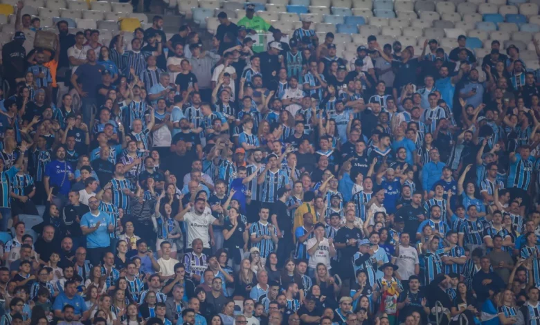 Grêmio anuncia promoção para o próximo jogo e deve ter várias mudanças no time Grêmio vem de derrota para o Fluminense e agora se prepara para encarar o Sport Recife dentro de casa no domingo.